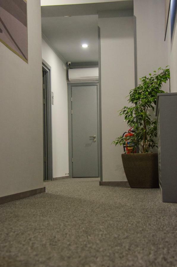 Atoneli Hotel Tbilissi Extérieur photo